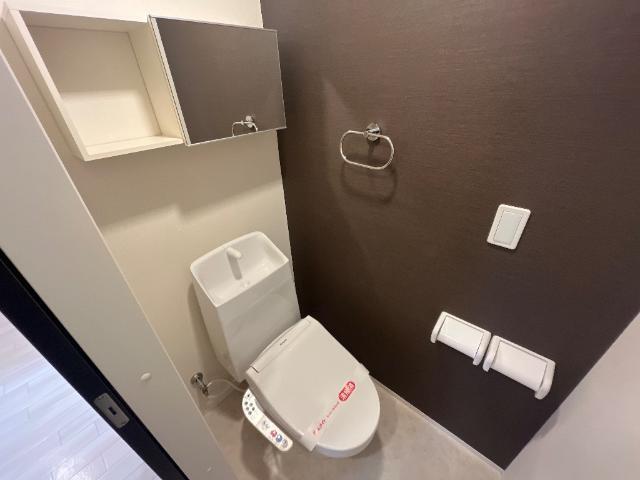 トイレ　シャワー付トイレ