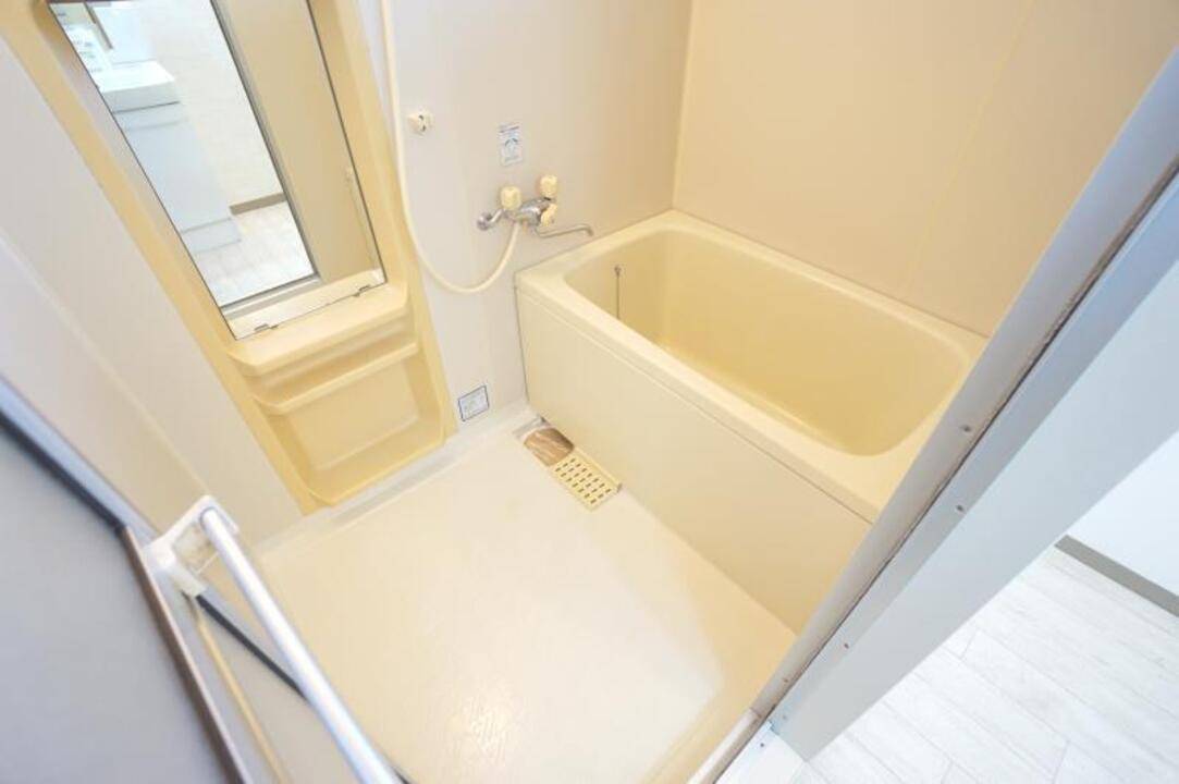 バス・シャワールーム　浴室