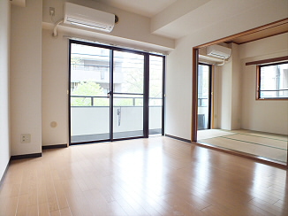 居室・リビング　☆別部屋参考写真です☆