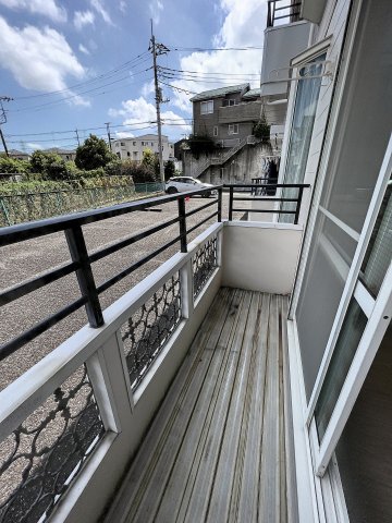 バルコニー　※同建物ほかのお部屋の写真です。