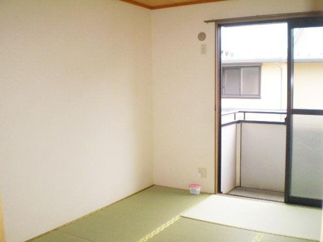 居室・リビング　♪落ち着いた和室♪