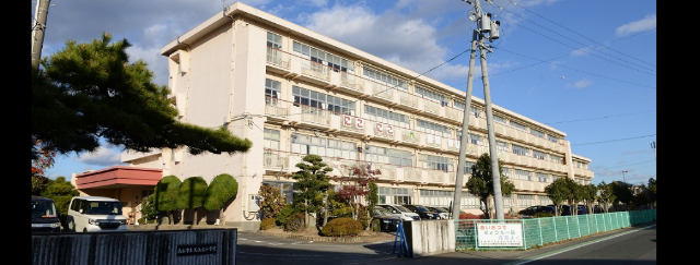 小学校　浜松市立北浜北小学校（小学校）まで733m