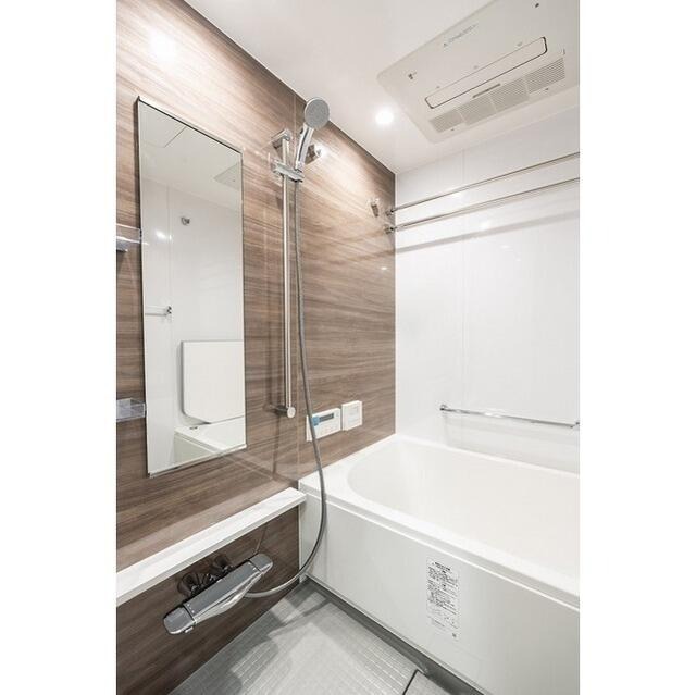 バス・シャワールーム