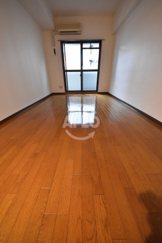 居室・リビング　エスリード堂島　洋室