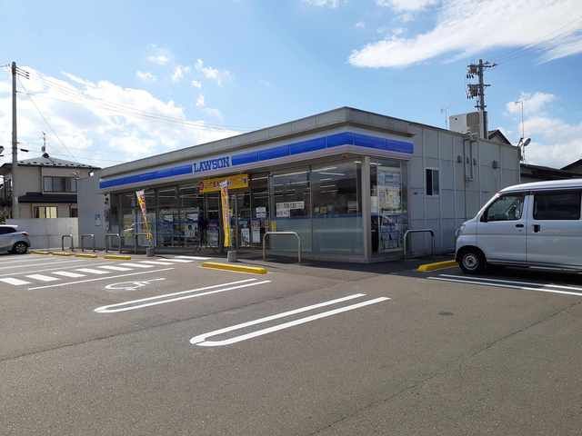 コンビニ　ローソン　仙台愛子中央一丁目店（コンビニ）まで572m