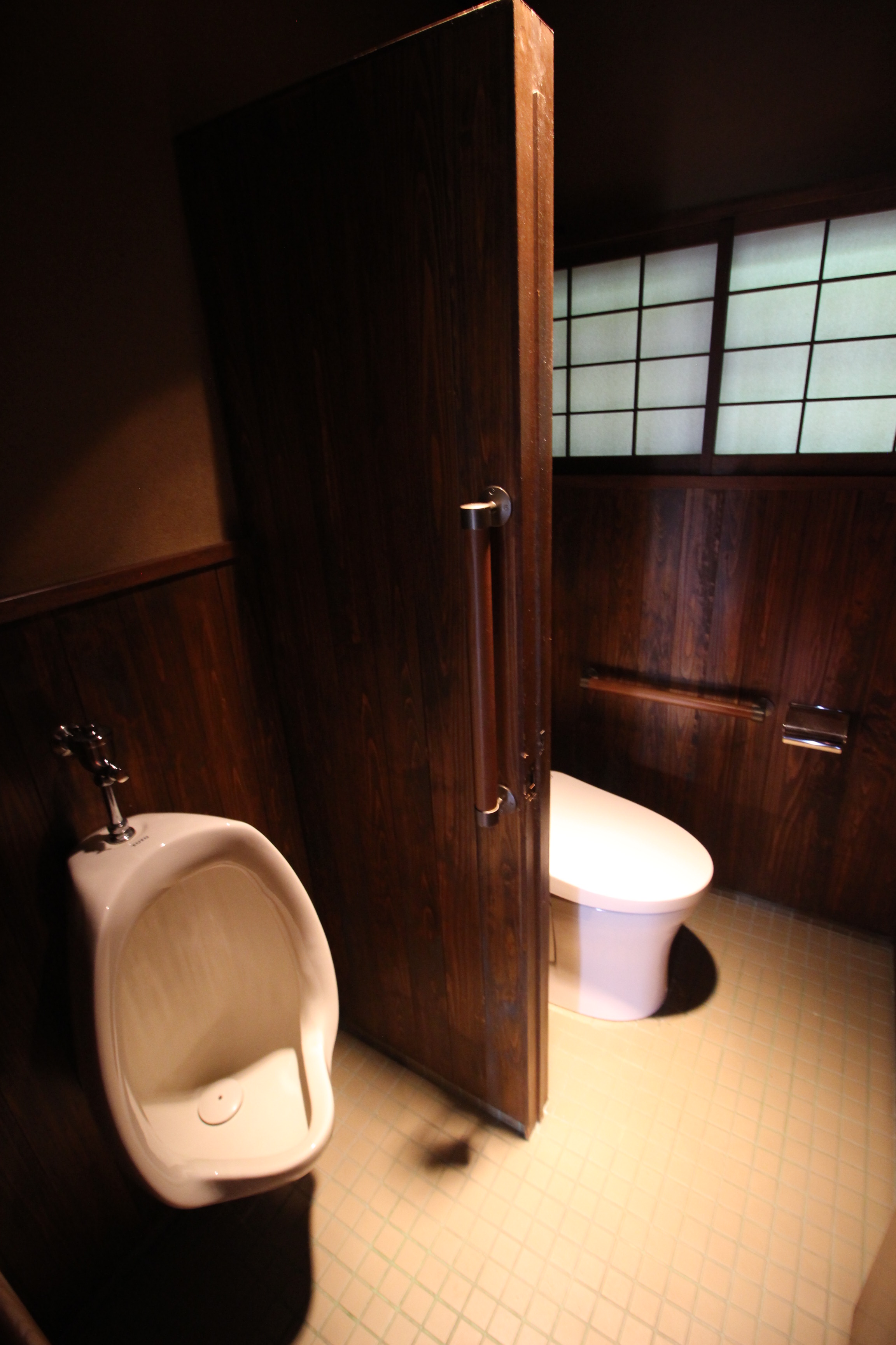 トイレ