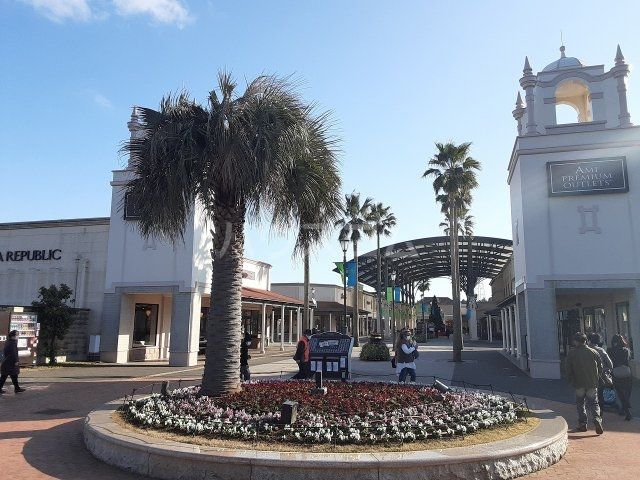 コンビニ　セブンイレブン阿見いぶきの丘店（コンビニ）まで2185m