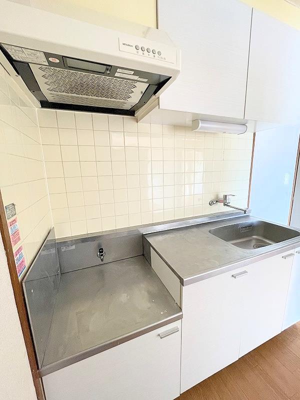 キッチン　ガスコンロ設置台