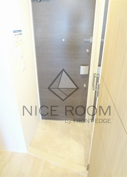 玄関　アーバネックス谷町II　玄関