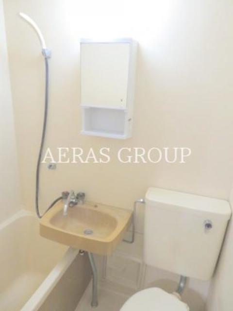 バス・シャワールーム　同仕様タイプ使用