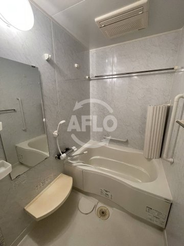 バス・シャワールーム　ル・ファール西九条　浴室