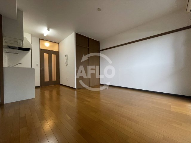 居室・リビング　ル・ファール西九条　リビング