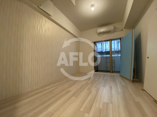 居室・リビング　セレニテ本町東リアン　リビング