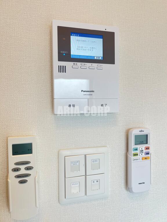 セキュリティ　録画機能付きTVモニターホンで外出時の訪問者も確認できます！