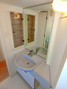 洗面設備　☆嬉しい独立洗面台☆