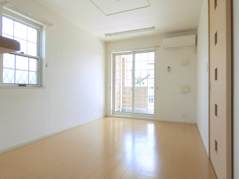 居室・リビング　図面と現状に相違がある場合には現状を優先