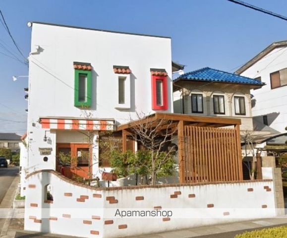 飲食店　トラットリア　モモ　レインボー店（飲食店）まで384m