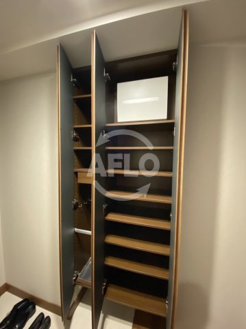 収納　グランドメゾン新梅田タワー THE CLUB RESIDEN