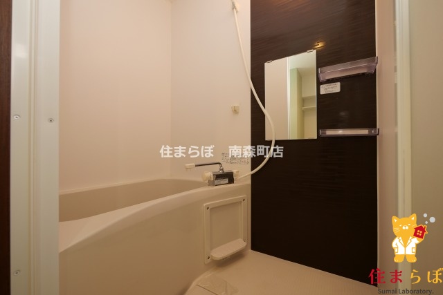 バス・シャワールーム　「見た目じゃなく、心に“しっくりくる”を大切に。」