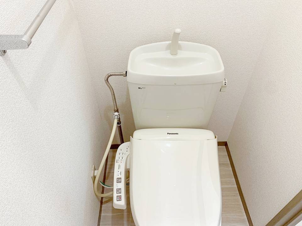 トイレ　トイレ