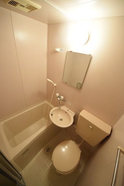 バス・シャワールーム　室内・室内設備