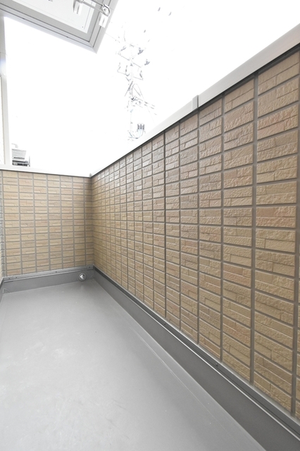 バルコニー　バルコニー