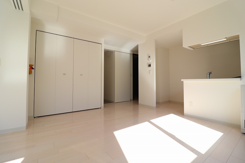 居室・リビング　別号室の写真です