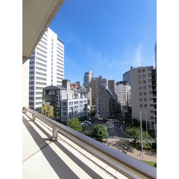 バルコニー　☆南向きバルコニー☆