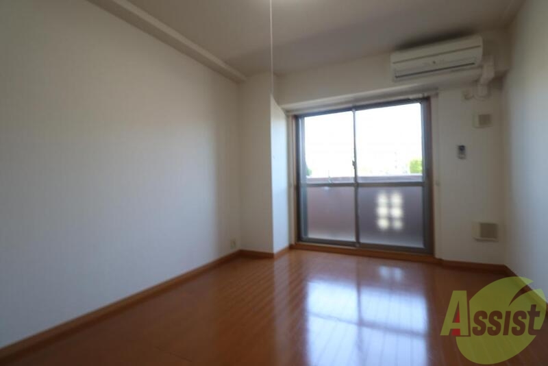 その他部屋・スペース　明るいリビング