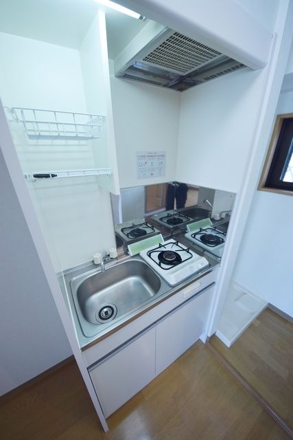 キッチン　★お部屋探しは株式会社タウンハウジング東京まで★