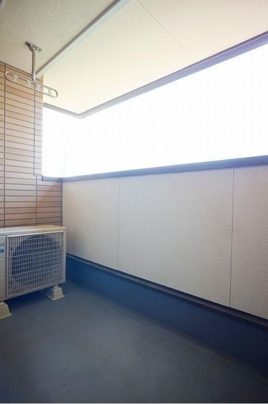 バルコニー　図面と現状に相違がある場合には現状を優先