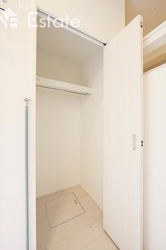 収納　クローゼット