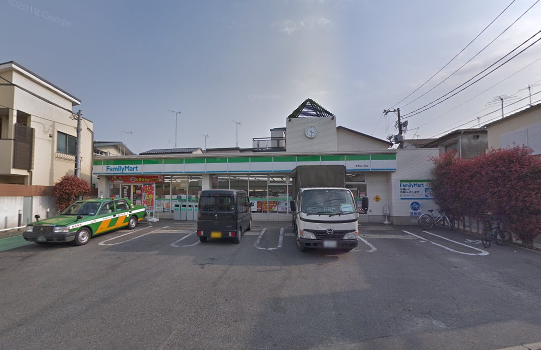 コンビニ　ファミリーマート原町二丁目店（コンビニ）まで152m