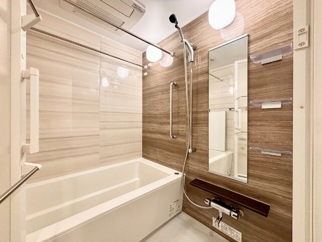 バス・シャワールーム