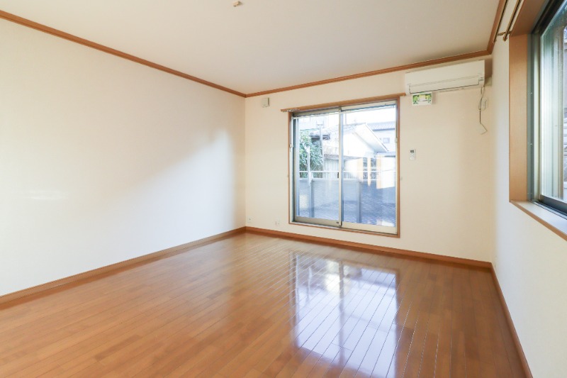 居室・リビング　図面と現状に相違がある場合には現状を優先