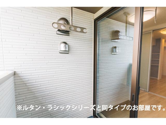 バルコニー　イメージ