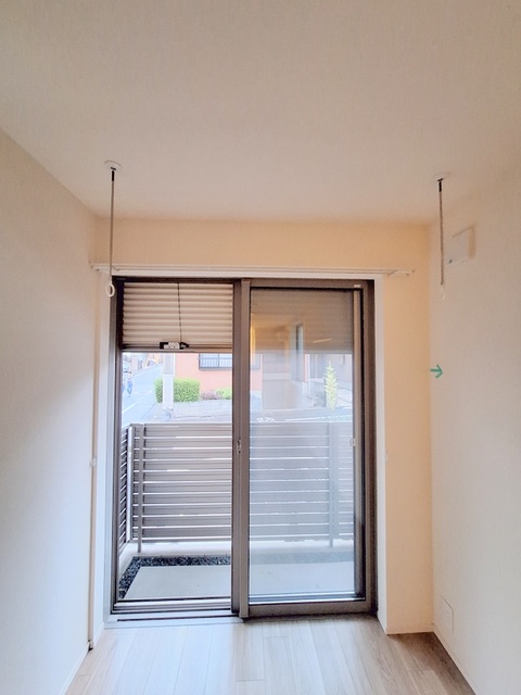 その他部屋・スペース　室内物干しフック・防犯シャッター