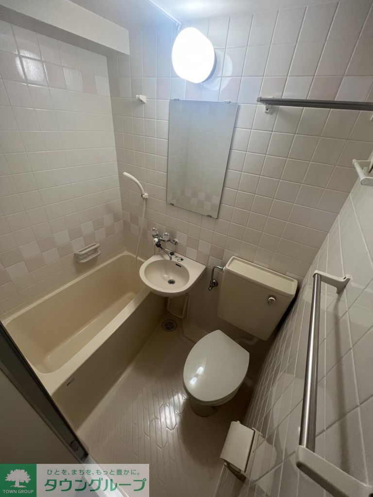 バス・シャワールーム　洗面