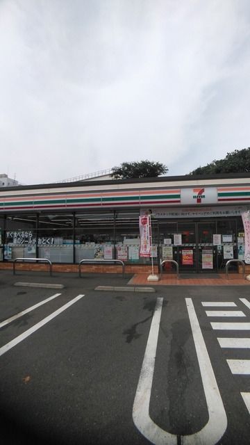 コンビニ　セブン-イレブン 西東京向台４（コンビニ）まで450m