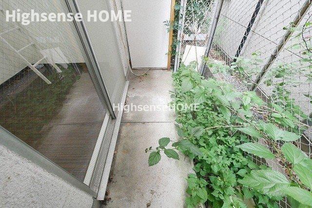 バルコニー　バルコニーがあります