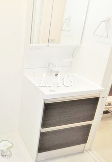 洗面設備　洗面台です。