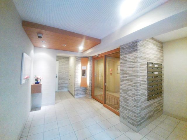 ロビー　【グローセインゼル湯島】