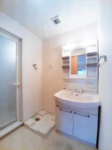 洗面設備　シャンプードレッサー【グローセインゼル湯島】