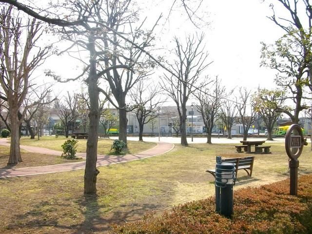 公園　柳崎第２公園（公園）まで350m