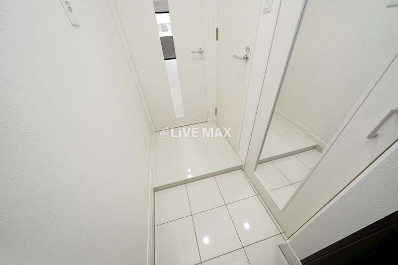 玄関　※同マンション参考