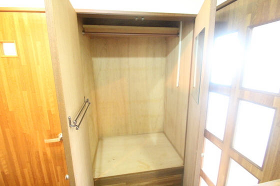 収納　※別号室の写真です