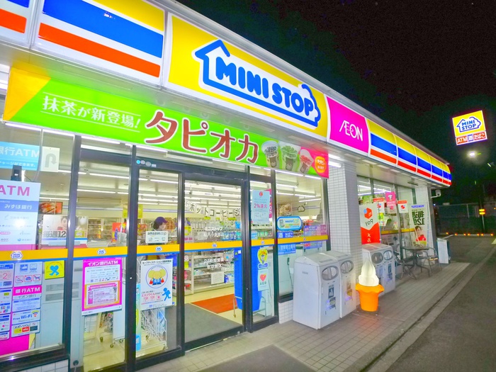 コンビニ　ミニストップ（コンビニ）まで1860m