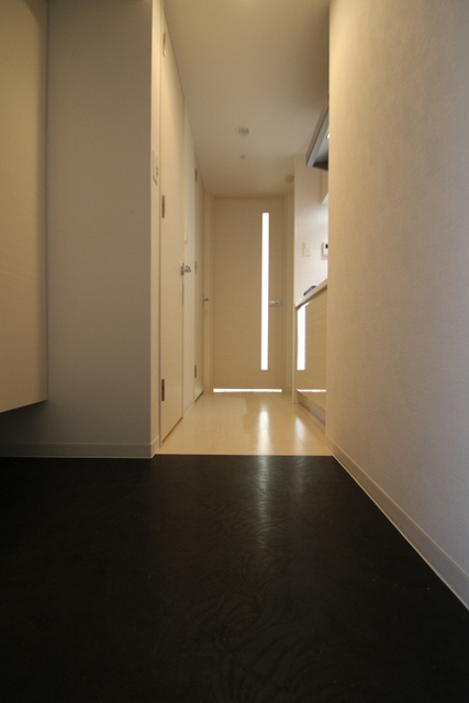 玄関　※同号室別室の参考写真です。