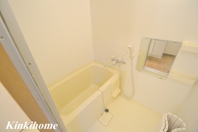 バス・シャワールーム　写真は別のお部屋です。写真は別のお部屋です。