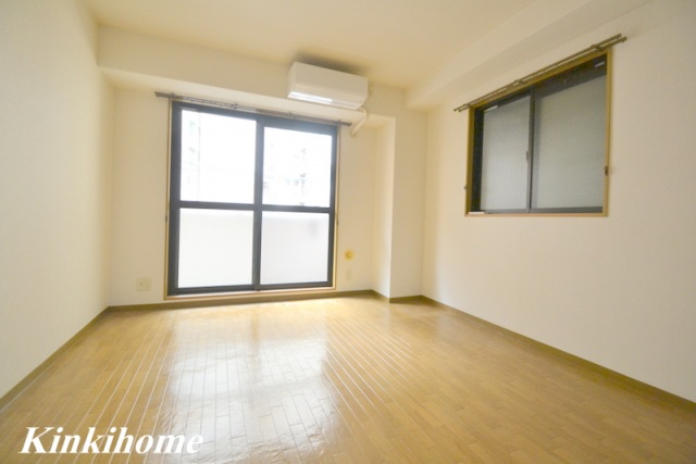 居室・リビング　写真は別のお部屋です。